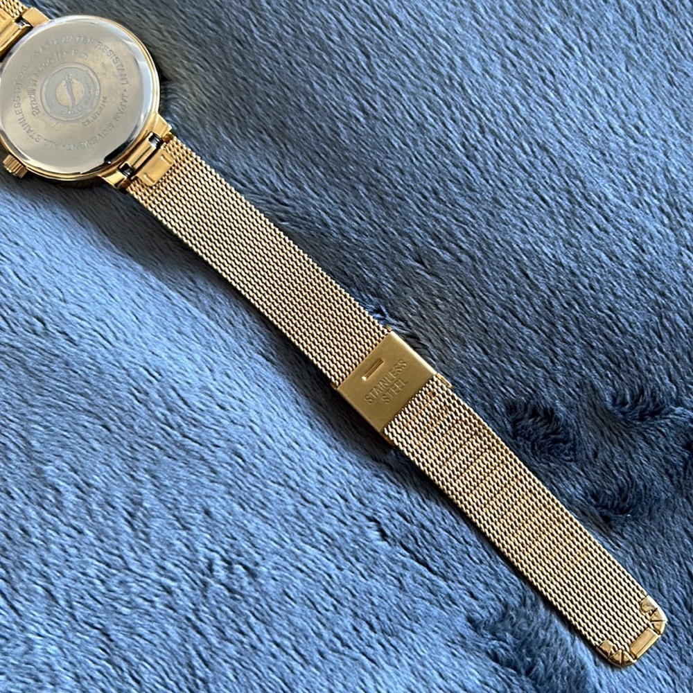 Watch - Picture 5 of 6